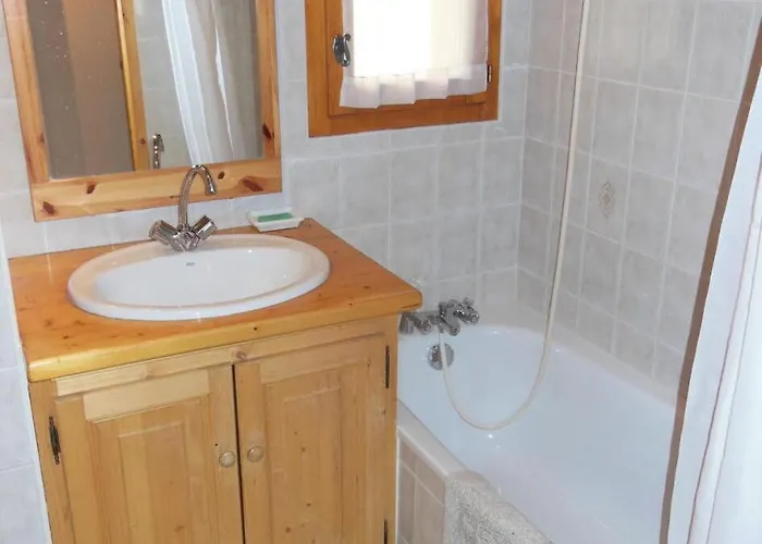 Le Roselin - 3 Pieces Pour 6 Personnes Mae-3311 لا بلاني